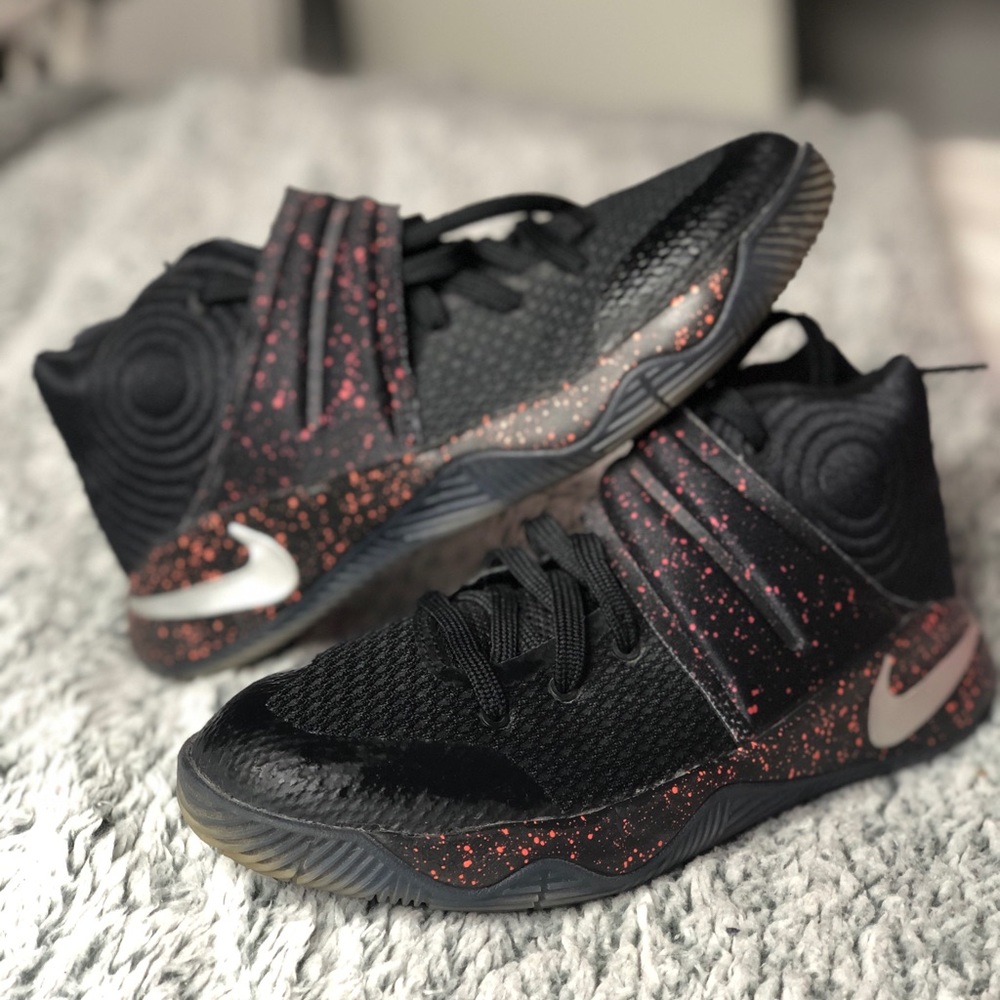 Nike Kyrie 2 Wolf Pack